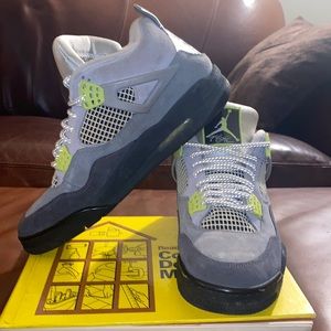 Jordan 4 “95 Neon”